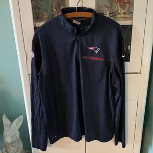 Nike nfl New England Patriots half zip pullover sz XL like new!!!